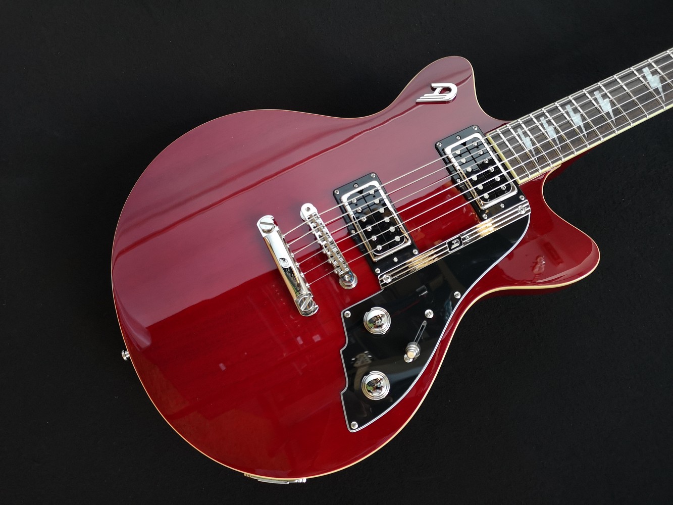 Duesenberg Bonneville Cherry Red – Bild 6