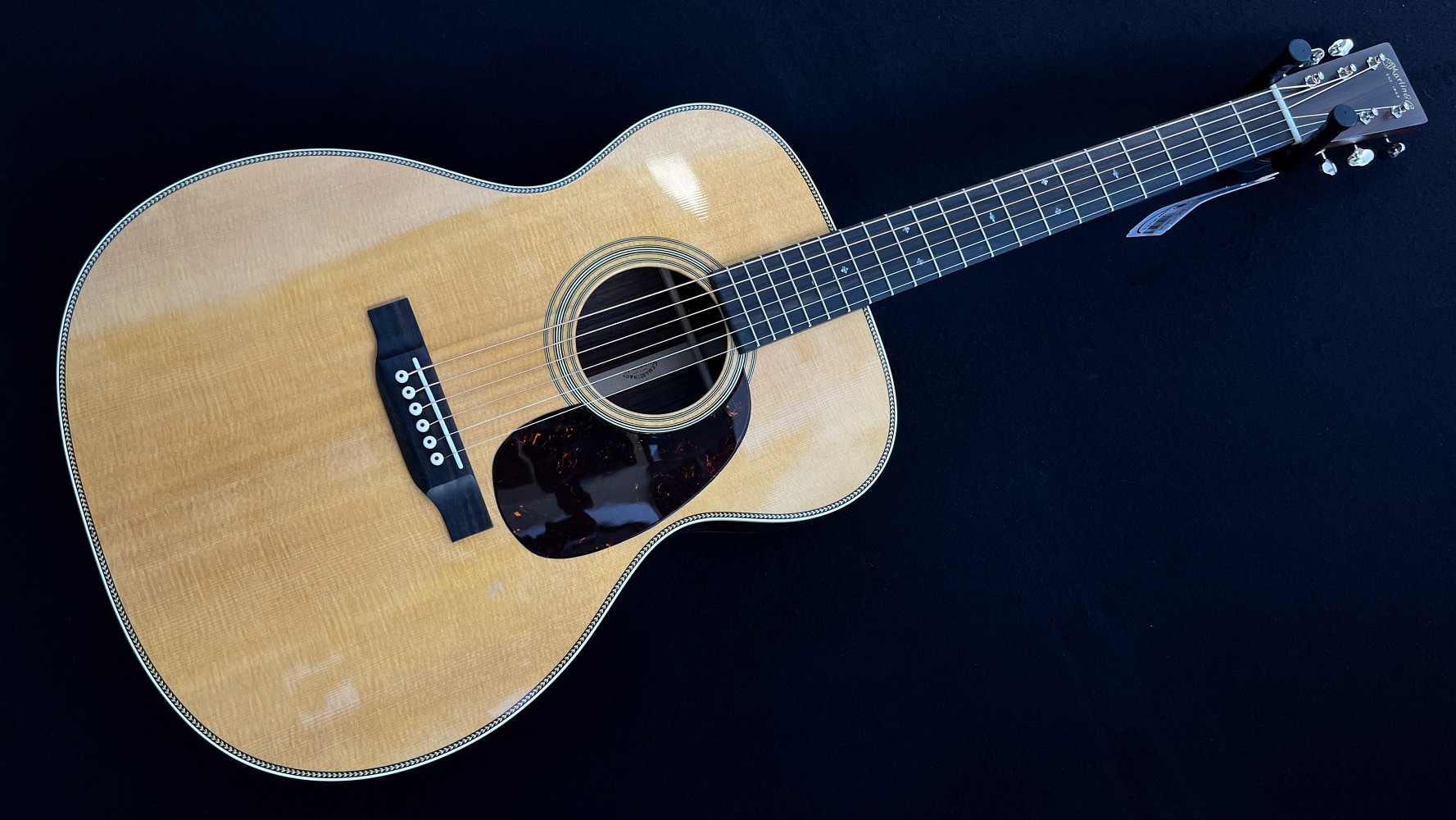 Martin 00028_48361000